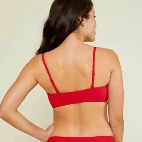 Andie The Rio Top in Cherry Red (Size M) - Picture 2 of 10